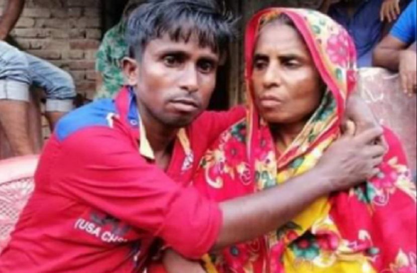 ১৯ বছর পর মা-ছেলের দেখা 