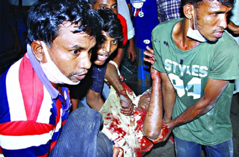 মুহূর্তেই কেঁপে উঠে মগবাজার, চারদিকে কান্না-অন্ধকার