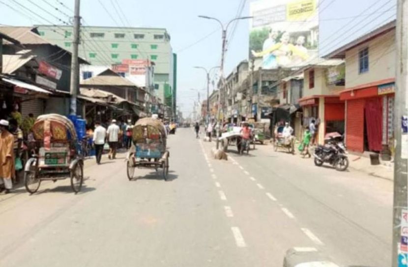 বরগুনায় ঢিলেঢালা লকডাউন