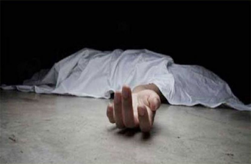 কিস্তির টাকা দিতে না পেরে ১ নারীর আত্মহত্যা 