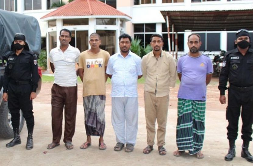 সোনারগাঁয়ে ৫ জুয়াড়ি আটক