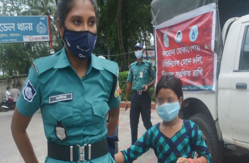 ‘আমি আমনেগো লগে যামু না’