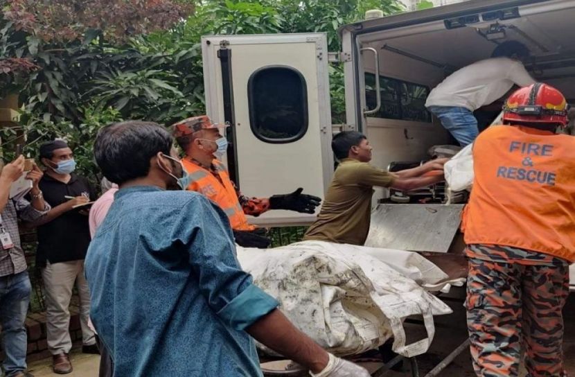 নিহতদের পরিচয় জানতে এক মাস লাগবে