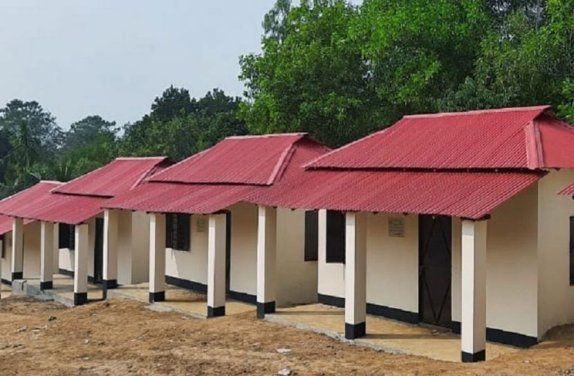 সরাইলে আশ্রয়ণ-২ প্রকল্পে পৌঁছেনি বিদ্যুৎ