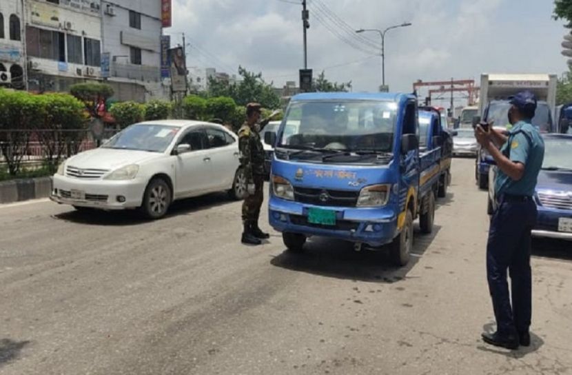 লকডাউনের ১১তম দিনে গ্রেফতার ৭০৮ 