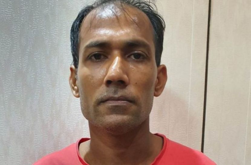 হোম ডেলিভারি দিতে গিয়ে গ্রেপ্তার ইয়াবা বিক্রেতা