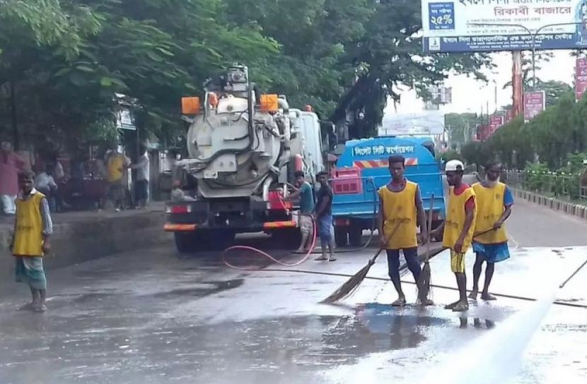 দু’দিনে ৩২ হাজার টন বর্জ্য অপসারণ 