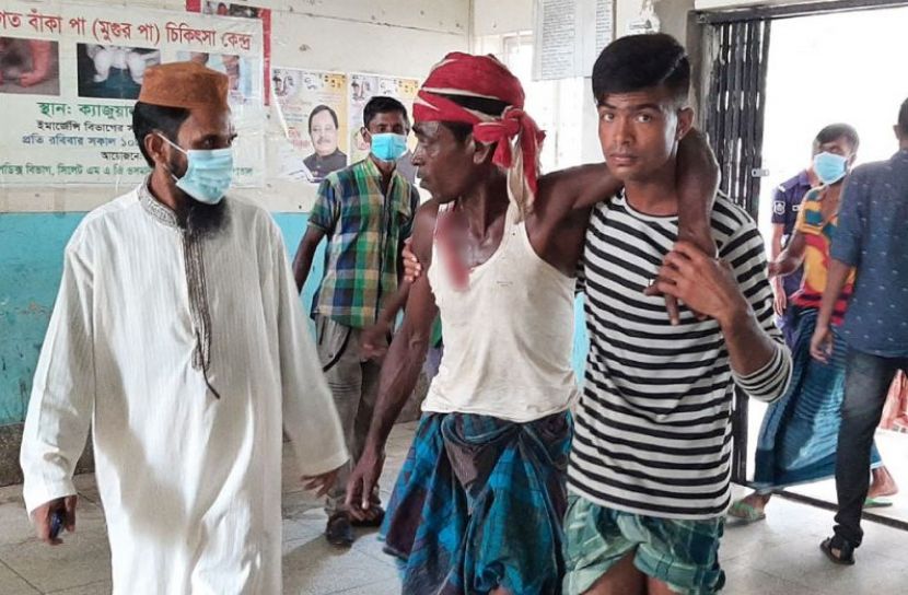 হবিগঞ্জে টেঁটাযুদ্ধে আহত ৩০ 