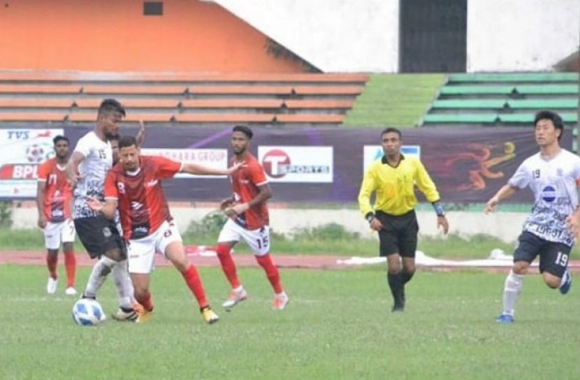 ভুল করলে রেফারিদেরও শাস্তি হবে