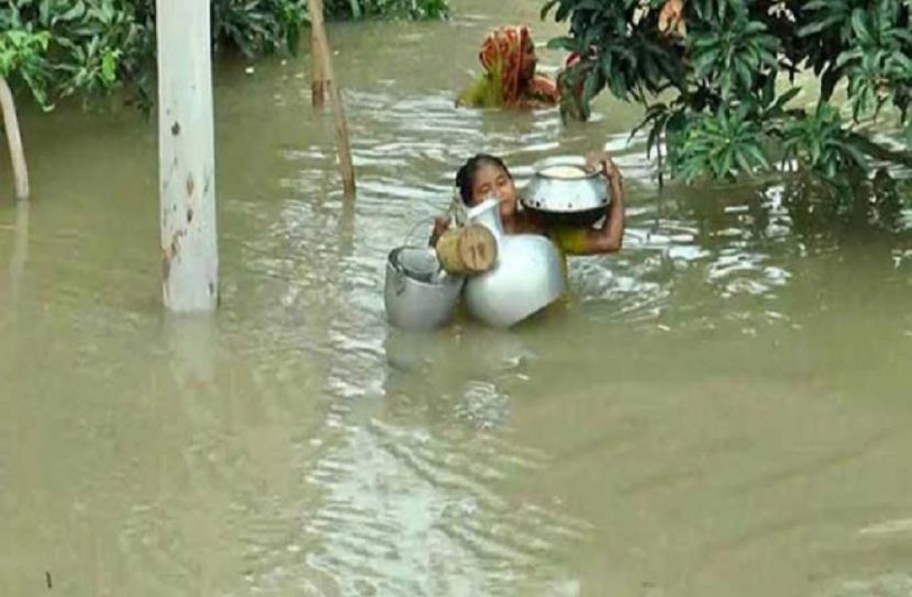 কক্সবাজারে বন্যায় অর্ধশত গ্রাম পানির নিচে