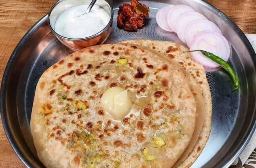 জিভে জল আনা আলু পরোটা