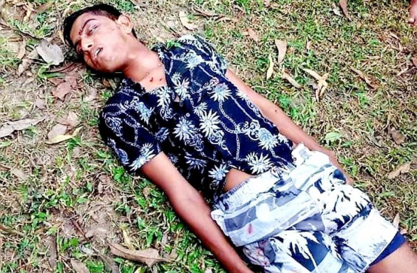 ফুটবল খেলতে গিয়ে প্রাণ গেলো দুই বন্ধুর 