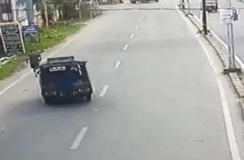 প্রকাশ্যে বিচারককে হত্যা!