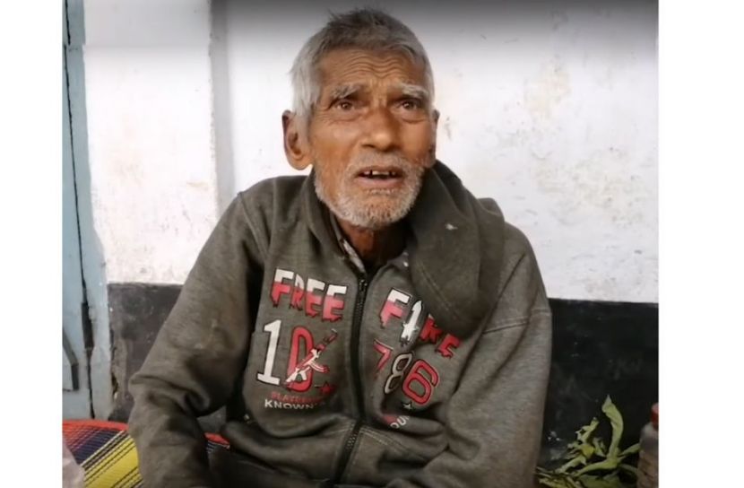 পরিত্যক্ত ঘরেই মারা গেলেন  সবার প্রিয় শিক্ষক 