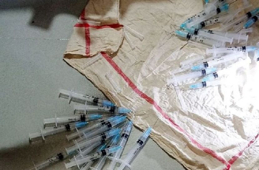 শরীরে সুচ ঢুকিয়ে ওষুধ দেওয়া হয়নি