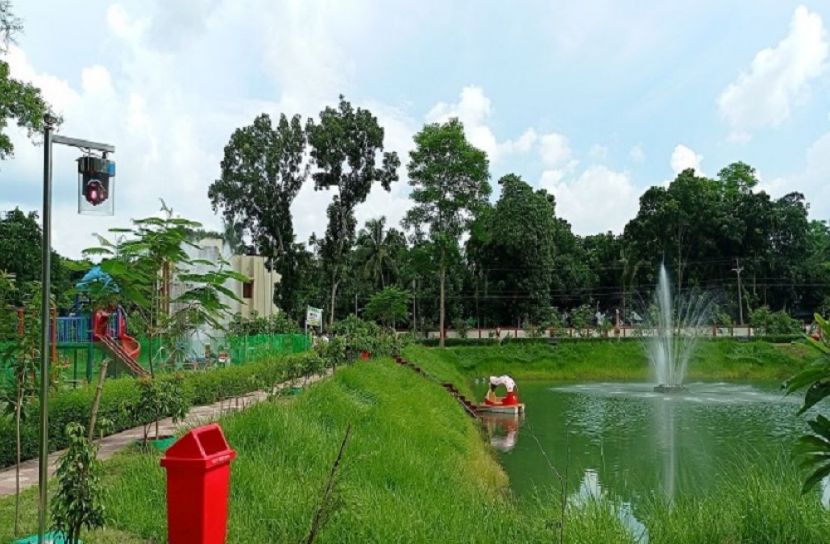 মুজিব পার্কে নতুন রূপে আলফাডাঙ্গা