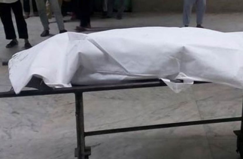 বৃদ্ধাকে কুপিয়ে হত্যা, কারাগারে ৩