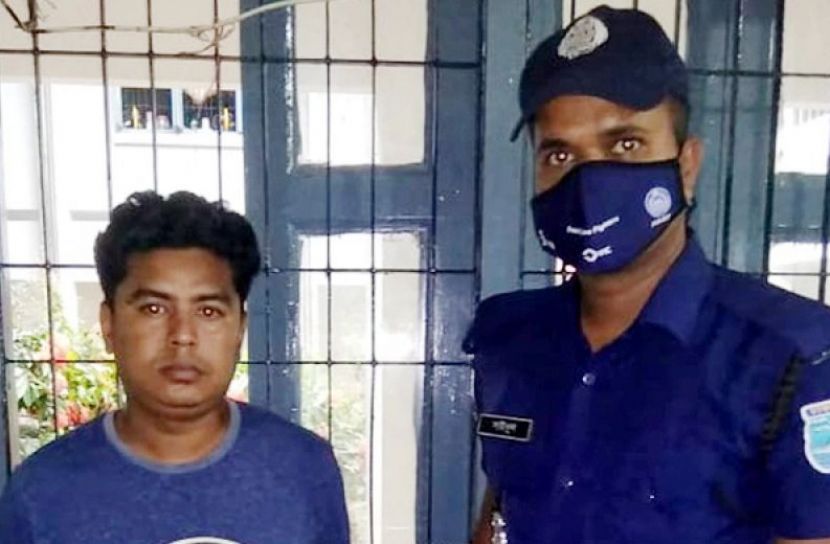মদসহ ছাত্রলীগ নেতা আটক
