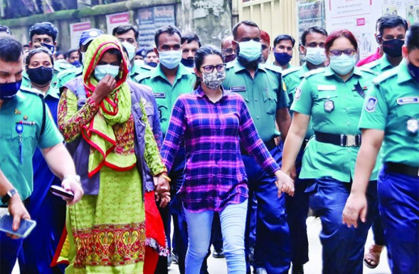 আদালতে আনা হচ্ছে পরীমনিকে