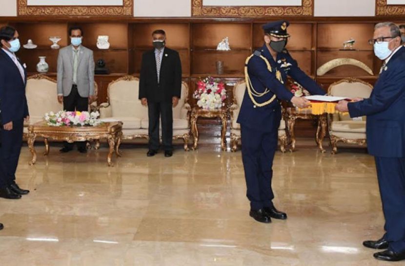 রাষ্ট্রপতির কাছে দুই রাষ্ট্রদূতের পরিচয় পেশ