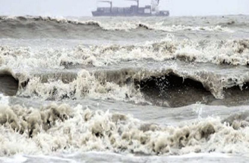 বঙ্গোপসাগরে নৌকাডুবে নিখোঁজ ২১ রোহিঙ্গা
