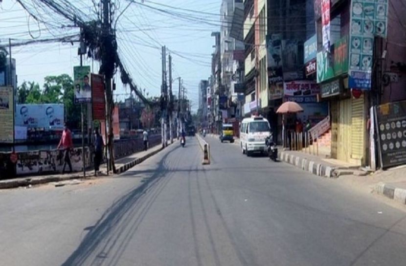 থমথমে অবস্থা বরিশাল নগরীতে