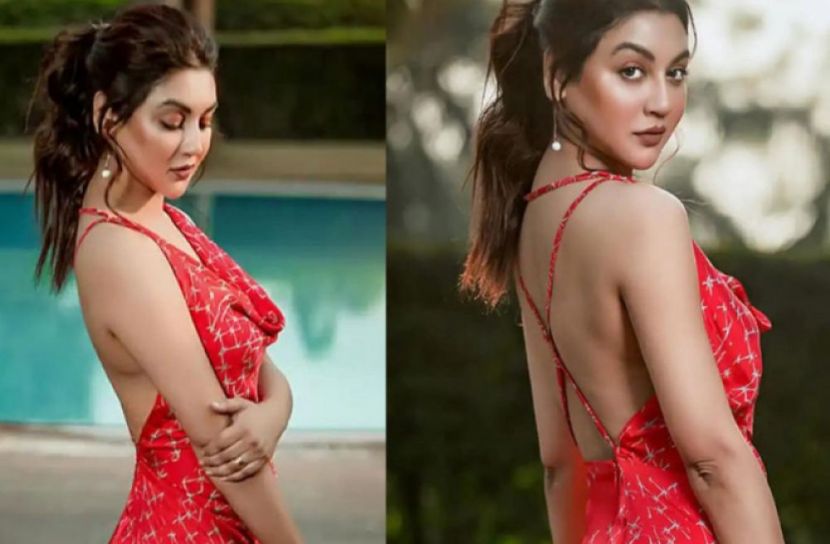 মাত্র এক হলে জয়ার ছবি!