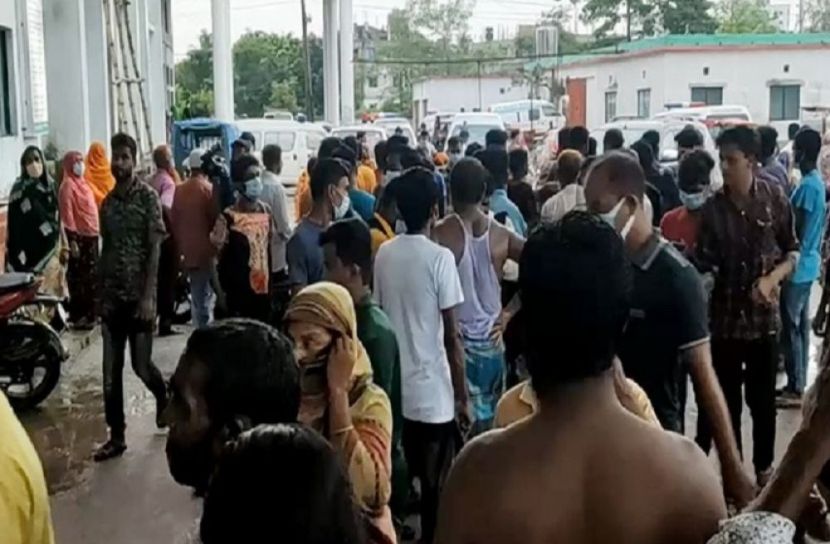 বজ্রপাতে আধা ঘণ্টার ব্যবধানে প্রাণ গেলো ৭ জনের