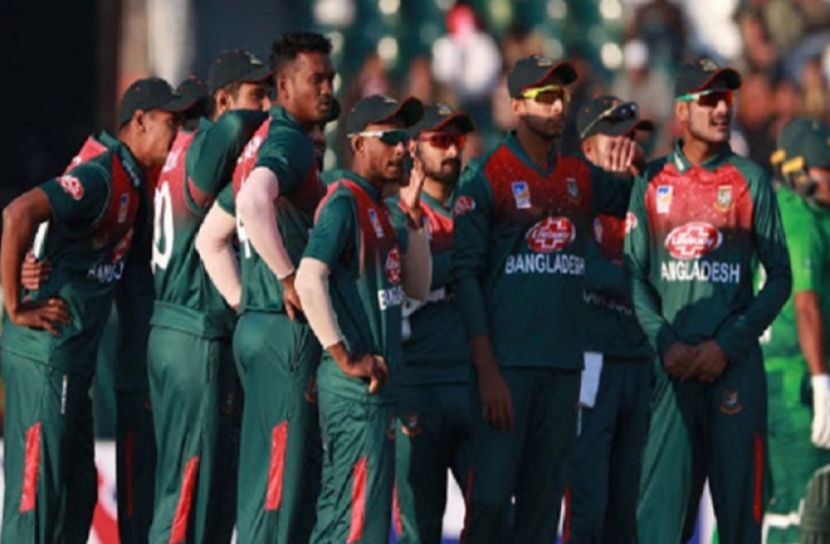 বাংলাদেশের দুইটি জাতীয় দল!