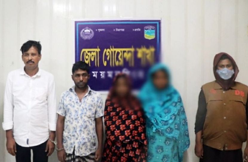 কৃত্রিম ভিড় তৈরি করে স্বর্ণের চেইন ছিনতাই, গ্রেফতার ৪