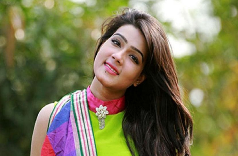 মাহির ফেসবুক পেজ হ্যাক
