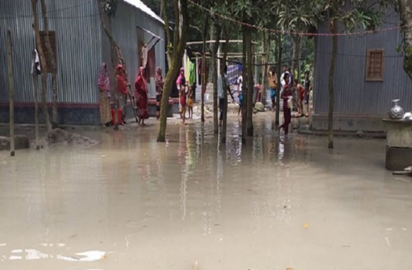 যমুনার পানি কমলেও দুর্ভোগ কমেনি