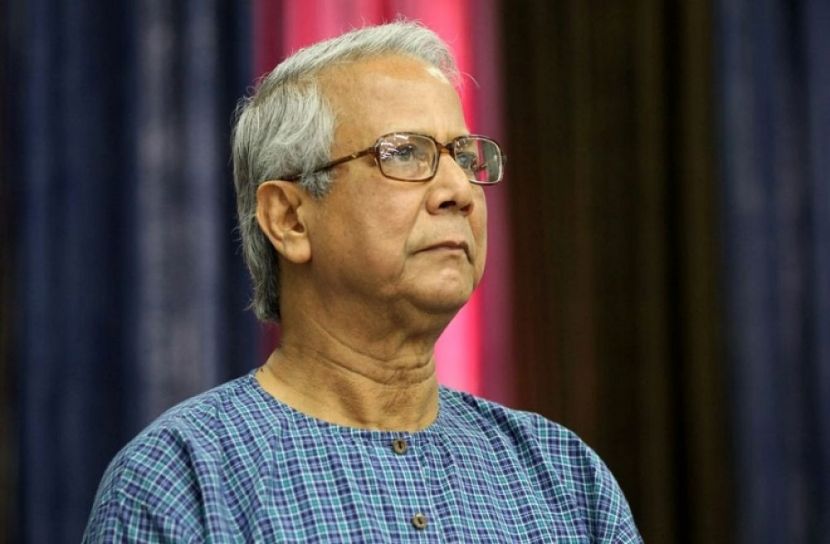 শ্রম আদালতে ড. ইউনূসের বিরুদ্ধে মামলা