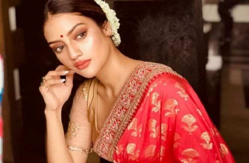 -অভিনেত্রী নুসরাত জাহান