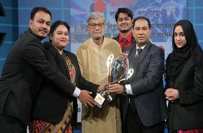 বড় প্রকল্পগুলো দুর্নীতির সুযোগ করে দিচ্ছে