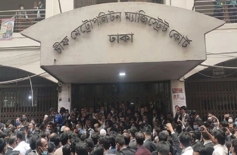 বান্ধবীসহ ছাত্রলীগ নেতার বিরুদ্ধে চার্জশিট দাখিল 