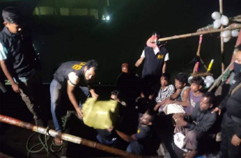 আটক