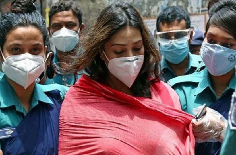 সাবরিনার বিরুদ্ধে সাক্ষী না পাওয়ায় ওসিকে নোটিশ