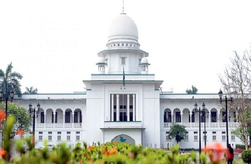প্রকাশ্যে রায় দেয়ার নির্দেশ