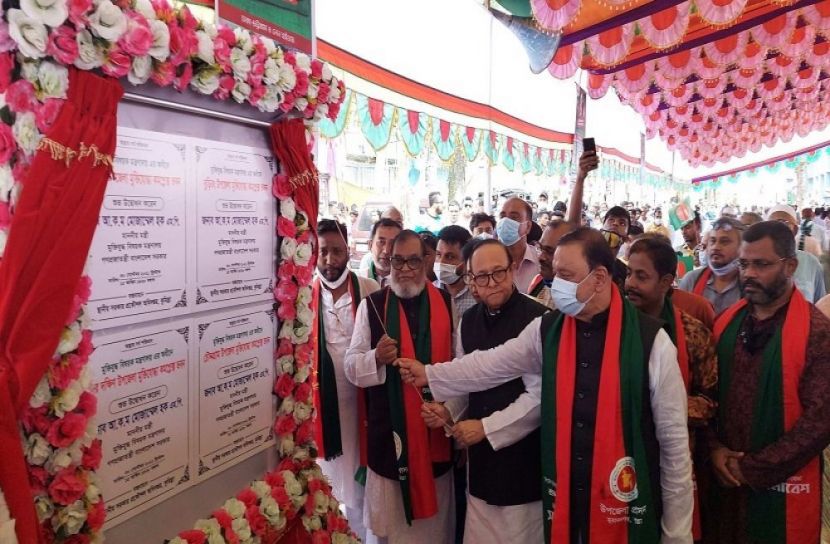 কুমিল্লায় ৪ মুক্তিযোদ্ধা কমপ্লেক্স উদ্বোধন