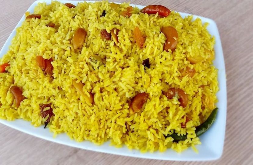 বাসন্তি পোলাও