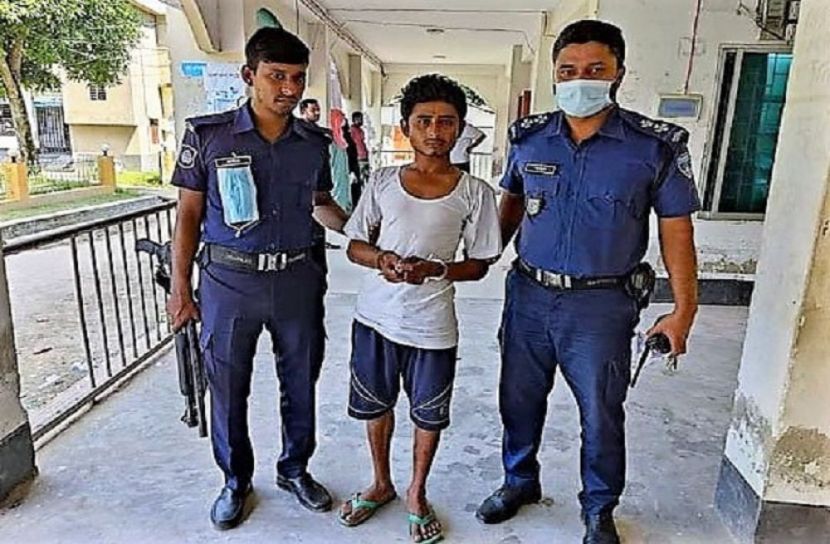 স্কুল ছাত্রীকে উত্ত্যক্ত করায় যুবক গ্রেফতার
