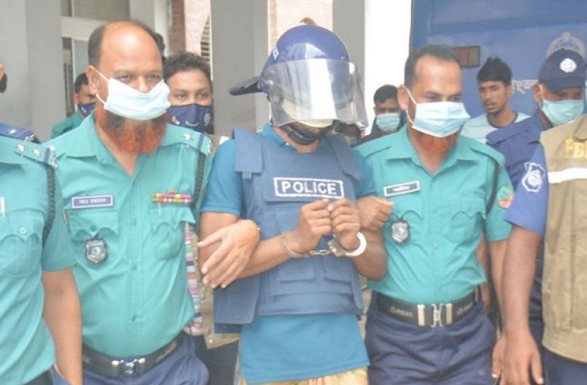 এএসআই পেয়ারুল হত্যার দায় স্বীকার