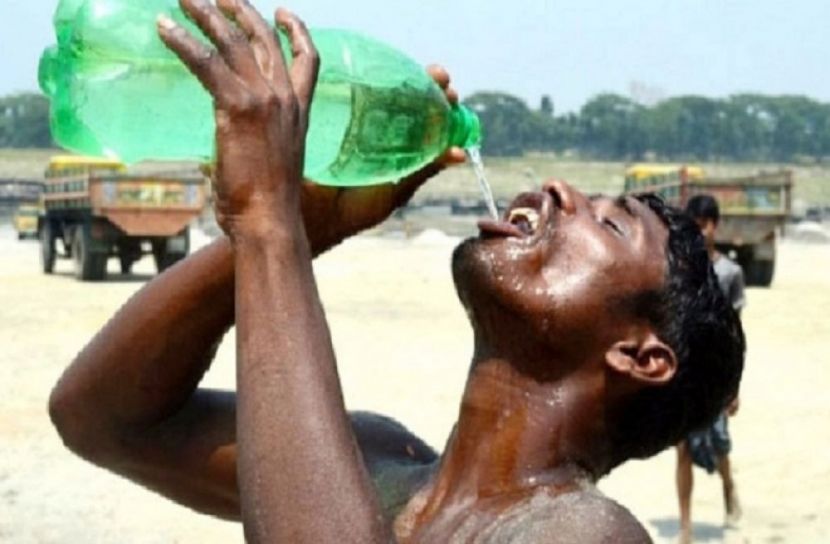 বিশ্বে ৫ বিলিয়ন মানুষ পানি সঙ্কটে পড়তে পারে 