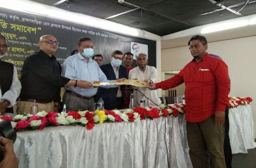 বস্তুনিষ্ঠ সাংবাদিকতায় উপকৃত হয় দেশ ও সমাজ