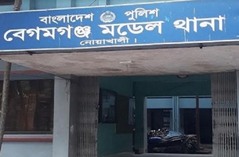 গৃহবধূকে ব্লাকমেইল করে ধর্ষণ