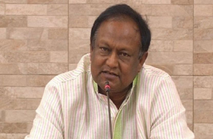 রফতানিতে লক্ষ্যমাত্রা ৫১ বিলিয়ন ডলার 