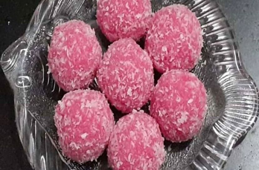 নারকেল গোলাপ লাড্ডু