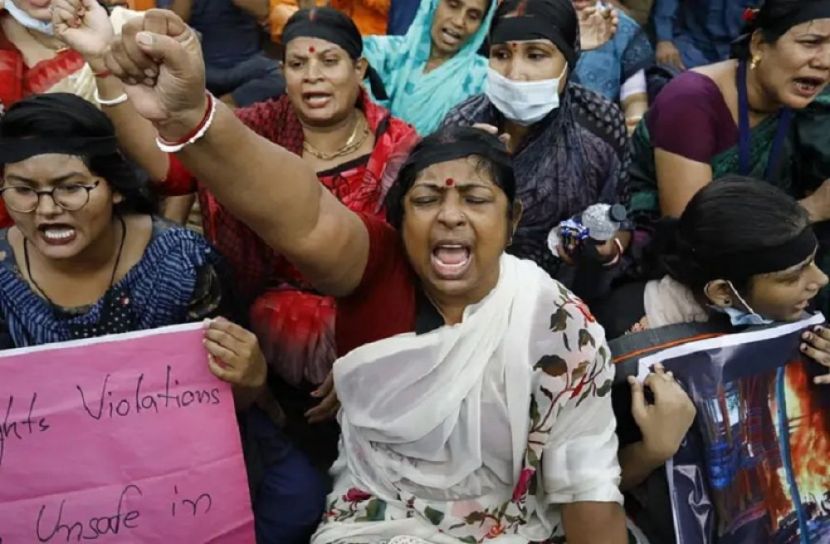রাজধানীর শাহবাগ আন্দোলনরতরা। ছবি : সংগৃহীত