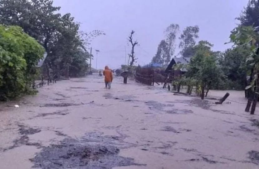 নেপালে বন্যা-ভূমিধসে নিহত ৪৩